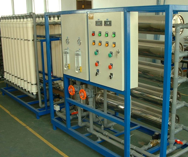 精密機(jī)械、汽車行業(yè)用水制取設(shè)備